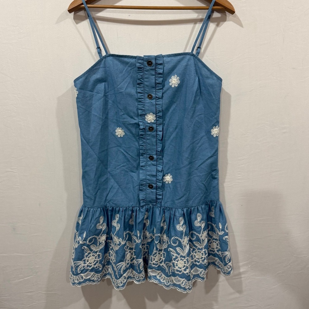Doe and Rae Blue Chambray Floral Embroidered Ruffle Peplum Tunic Top Small